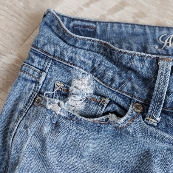 AEO Low Rise Ankle Cropped Jeans - Picture 7 of 12